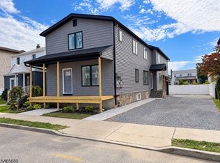 80 Tuttle St, Wallington Boro, NJ 07057