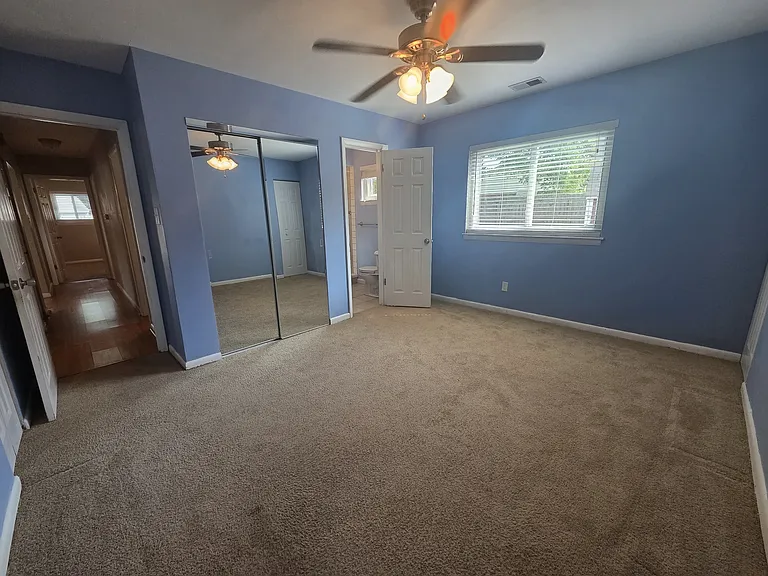 312 Appian Ave — Photo 12
