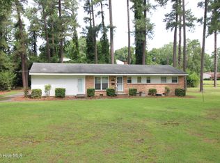 680 S May St, Southern Pines, NC 28387