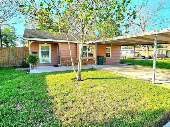 2718 Martin Street, Pasadena, TX 77502
