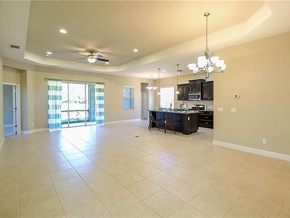 2nd image of 4642 Claremont Park Dr
