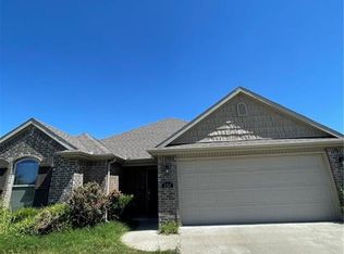 151 Genoa Way, Centerton, AR 72719