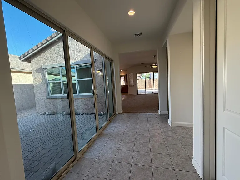 9541 E Theia Dr — Photo 6