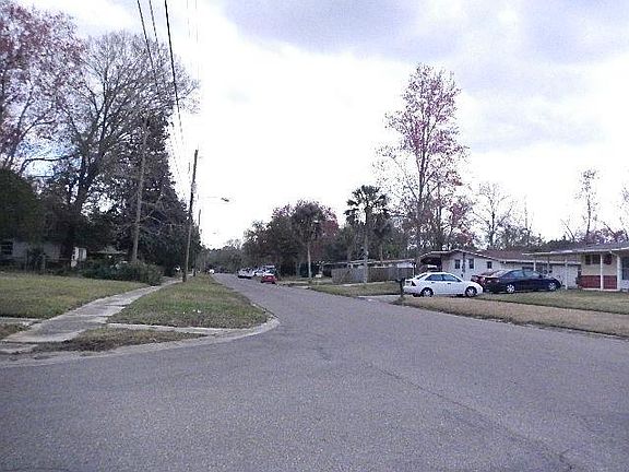 4th image of 2084 Betsy Dr