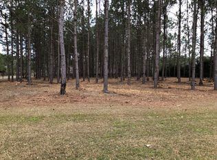 4 Bradford Dr, Tifton, GA 31794