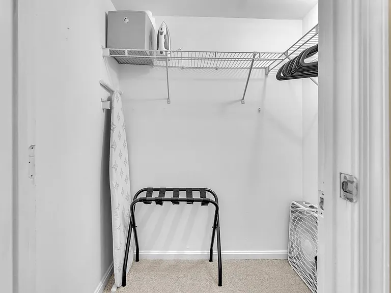 208 Princess Anne St — Photo 32