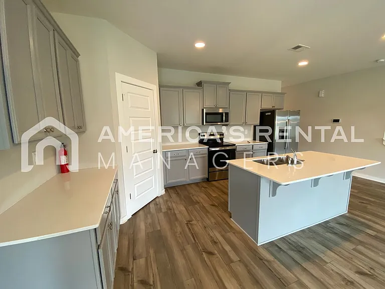 75 Cole Ln — Photo 9
