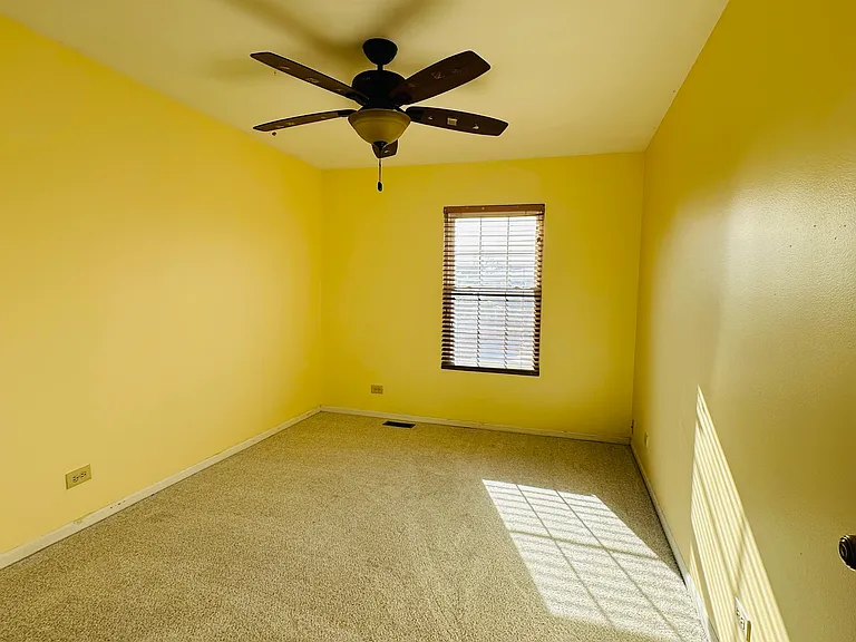 Guest Bedroom (Upper Level Room #2)