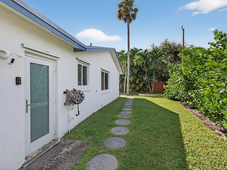 802 Mallard Dr — Photo 66