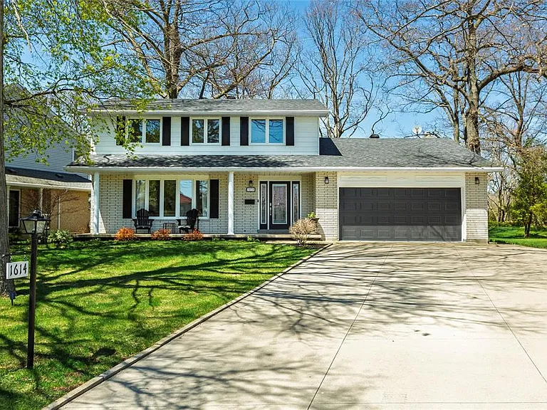 1614 Blackwell Rd — Photo 1