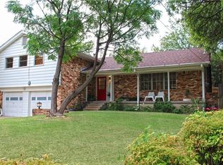 2032 Province Ln, Dallas, TX 75228