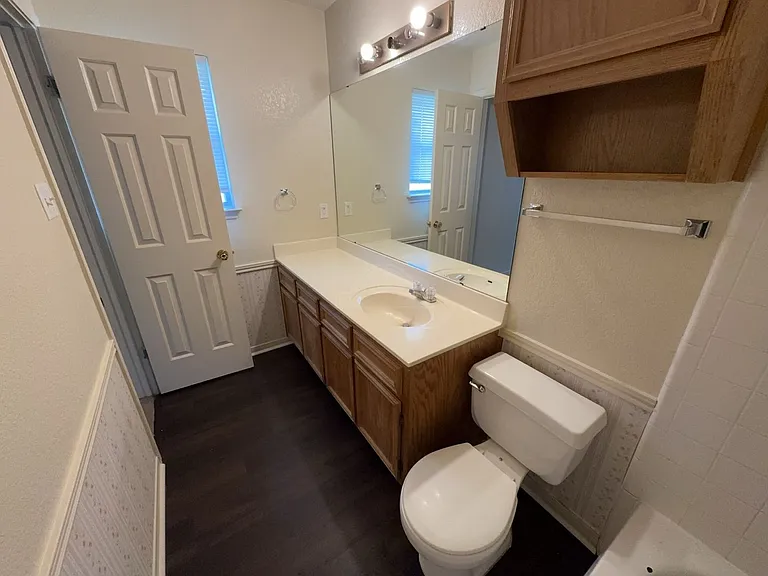4004 Riverrock Dr — Photo 20