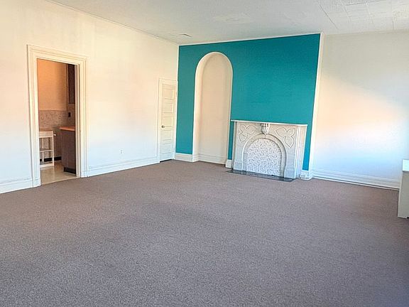 5th image of 1011 N Charles St APT 4F