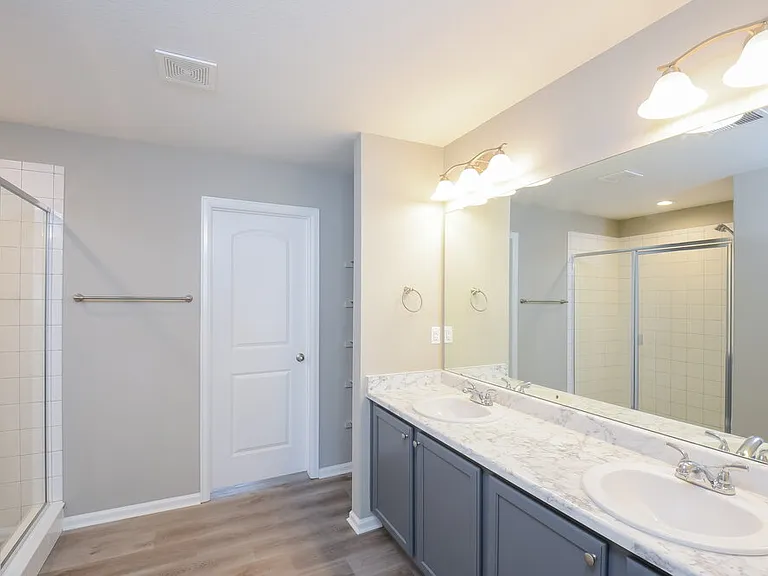 3565 Makley Cir — Photo 14