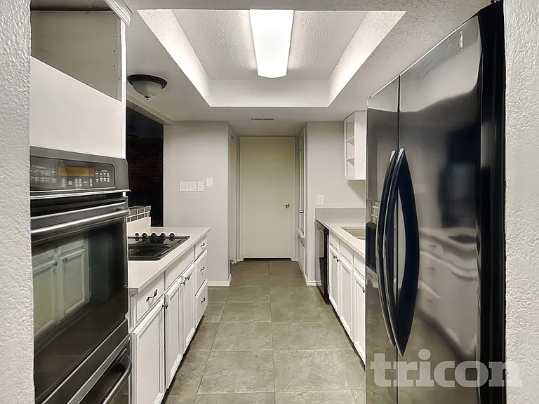 5506 Lordsburg Trl — Photo 4