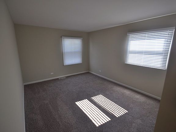 5th image of 191 Stevenson Dr