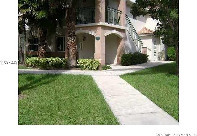 1st image of 1271 SE 29th St #106-24