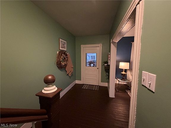 5th image of 328-330 E Washington St