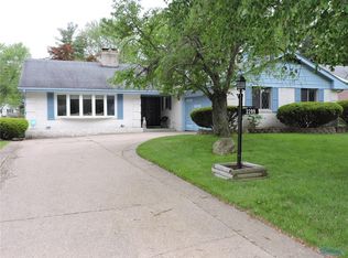 2299 Lynn Park Dr, Toledo, OH 43615