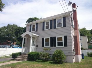 8 Edgemere Rd, West Roxbury, MA 02132