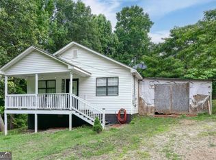 2513 W Dennis Dr, Gainesville, GA 30507