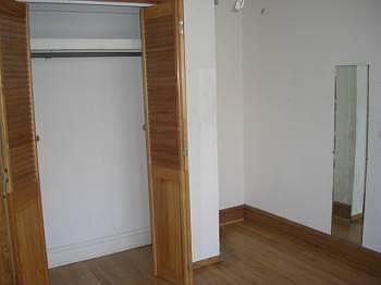 3rd image of 2225 W Chicago Ave APT E