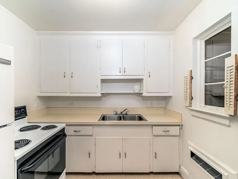 3117 Sterling Point Dr — Photo 11