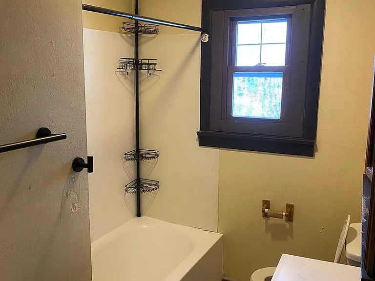 280 Fairgreen Ave #3 — Photo 16