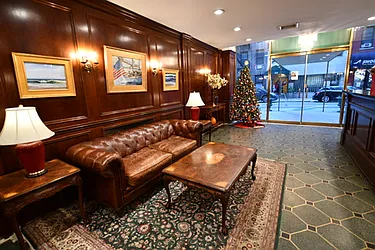 Rented by Living New York