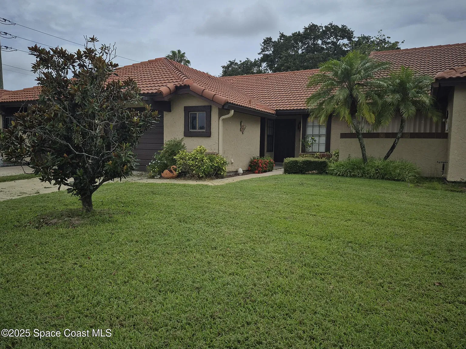 2 bed, 2.0 bath, 895 sqft, $1,600 — Photo 1