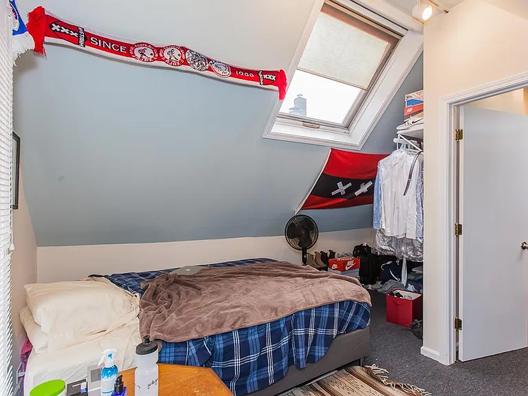 1116 W Roscoe St #2 — Photo 13