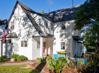306 Sunset Trl, Twin Lakes, WI 53181