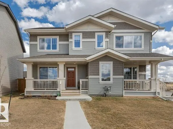 1077 Paisley Dr SW, Edmonton, AB T6W 4E3