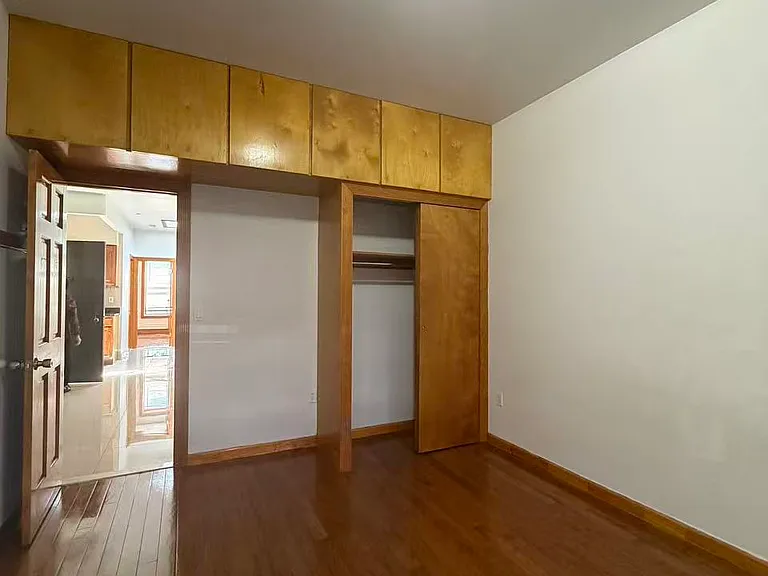 460 62nd St #2 — Photo 5
