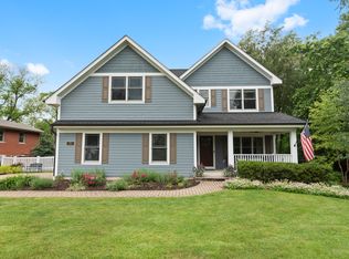 5514 Katrine Ave, Downers Grove, IL 60515