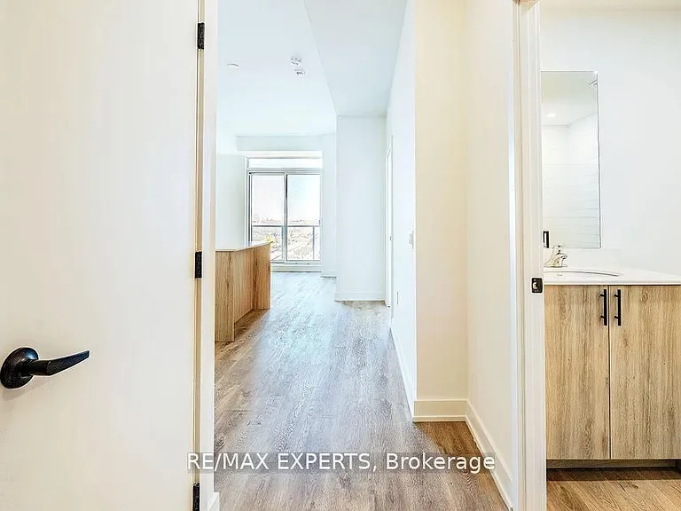 2475 Old Bronte Rd #802 — Photo 6