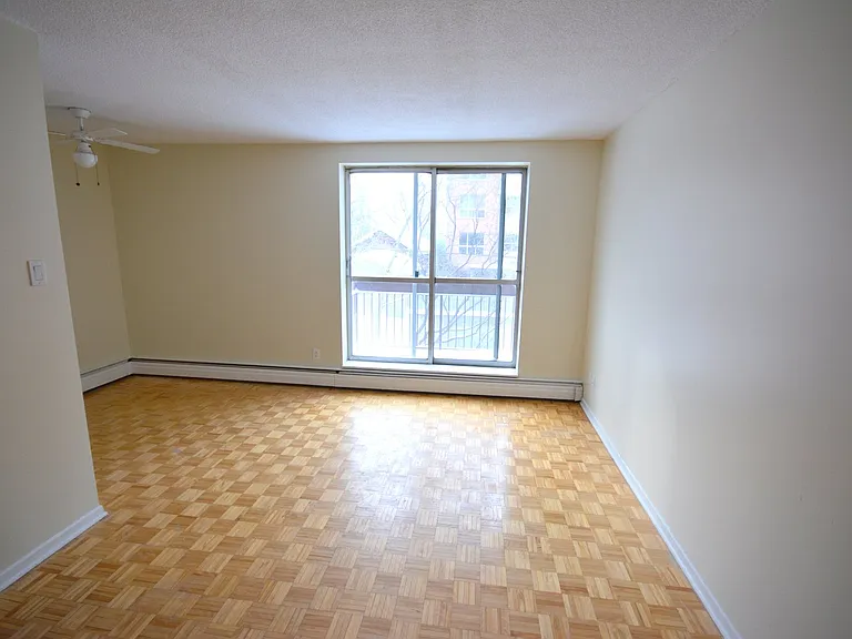 10 Burnside Ave #409 — Photo 18