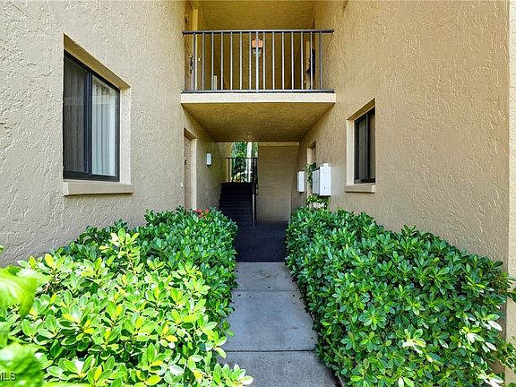 2nd image of 7116 Lakeridge Ct APT 103