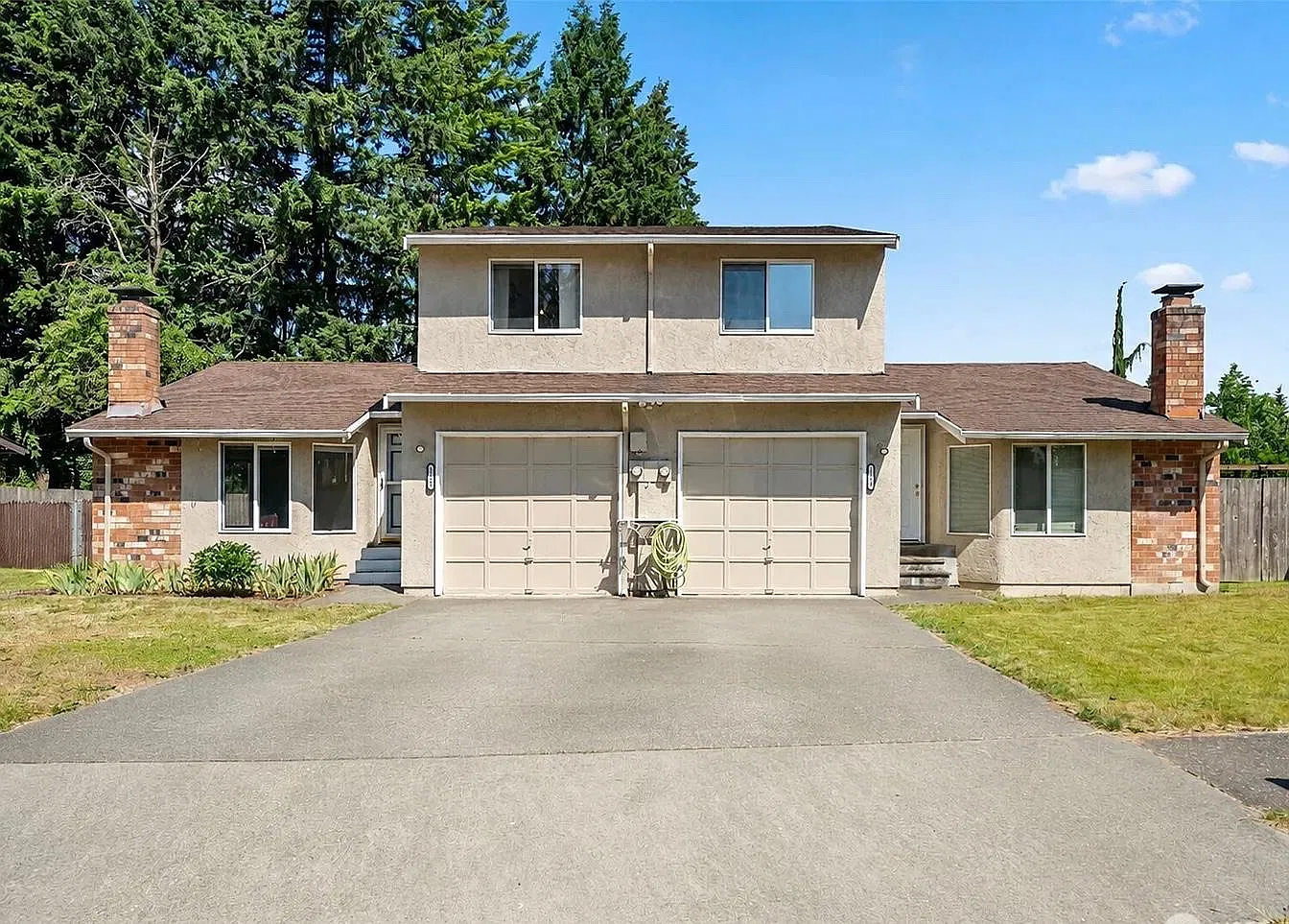 2 bed, 1.5 bath, 1200 sqft, $2,400 — Photo 1