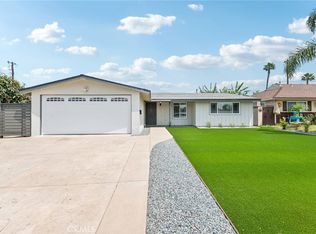 935 E Armstead St, Azusa, CA 91702