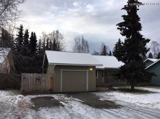 18248 Clear Falls Cir, Eagle River, AK 99577