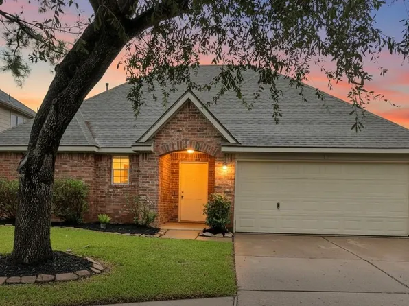 24822 Cobble Canyon Ln, Katy, TX 77494