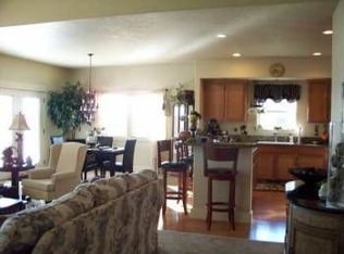 2310 NW Overlook Dr, Hermiston, OR 97838