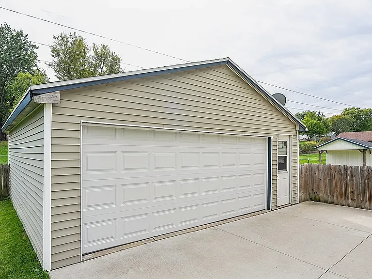 4800 Candlewick Dr — Photo 15