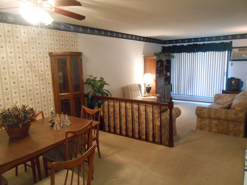 1st image of 1601 N Innsbruck Dr NE Unit 333