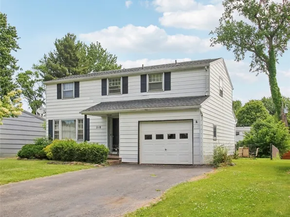 218 Ridgewood Rd, Rochester, NY 14626