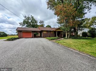 180 S Democrat Rd, Gibbstown, NJ 08027