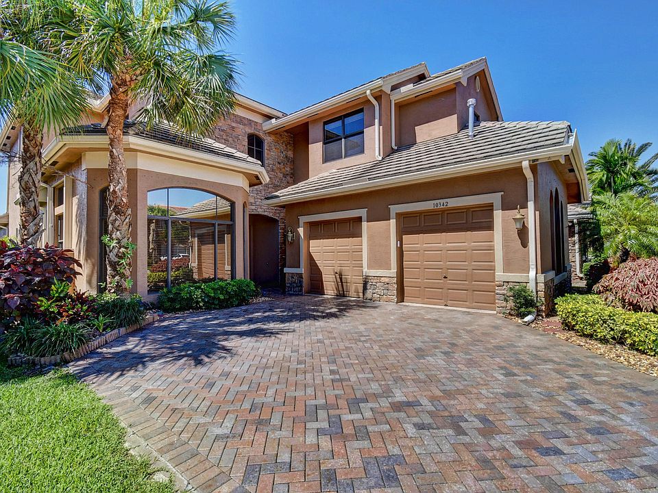1st image of 10342 Medicis Pl