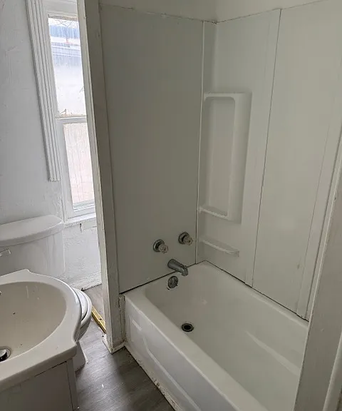 1216 Conrad St — Photo 3