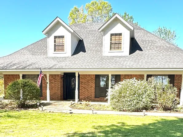 5896 Nuthatcher Rd, Gilmer, TX 75645